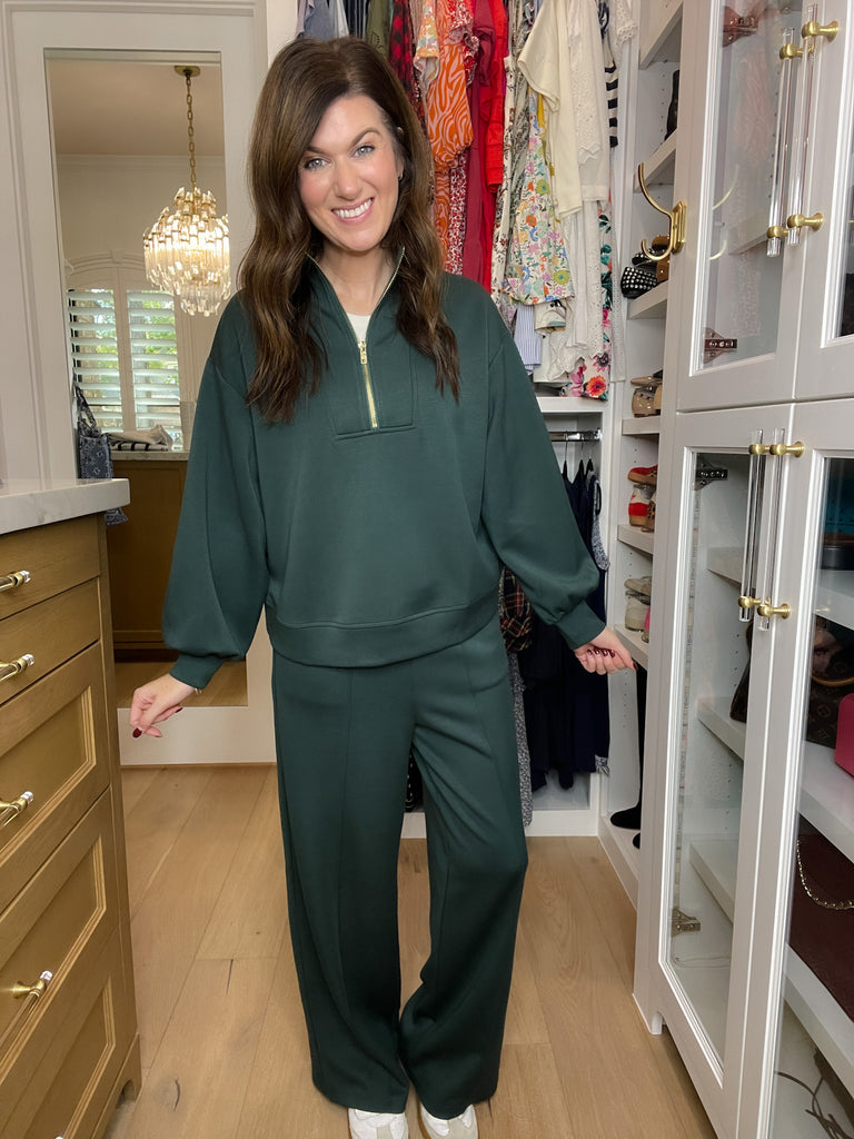 The Effortless Edit Set in Hunter Green