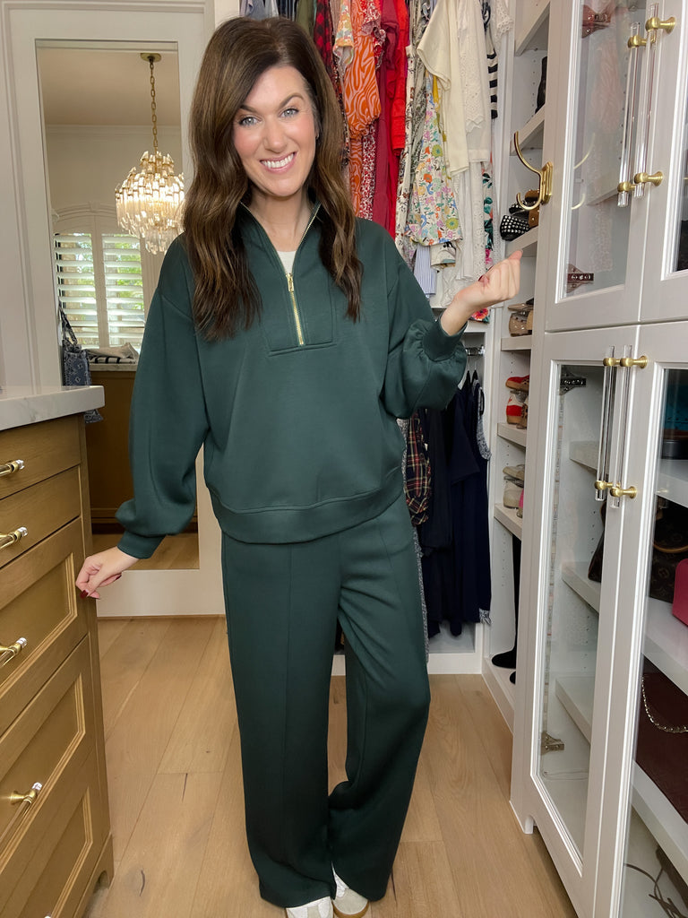 The Effortless Edit Set in Hunter Green