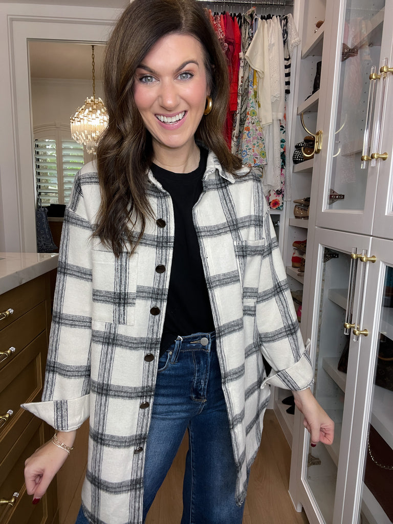 Cozy Crossroads Plaid Button Down in White/Black