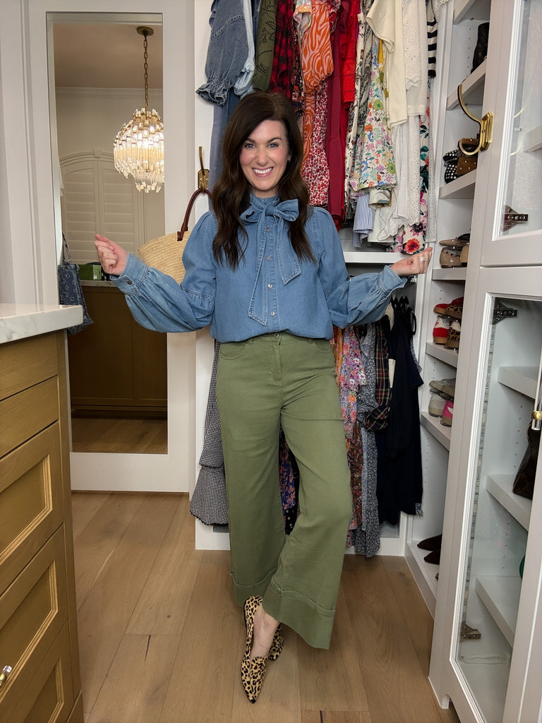 Camden Cuffed Jeans in Olive