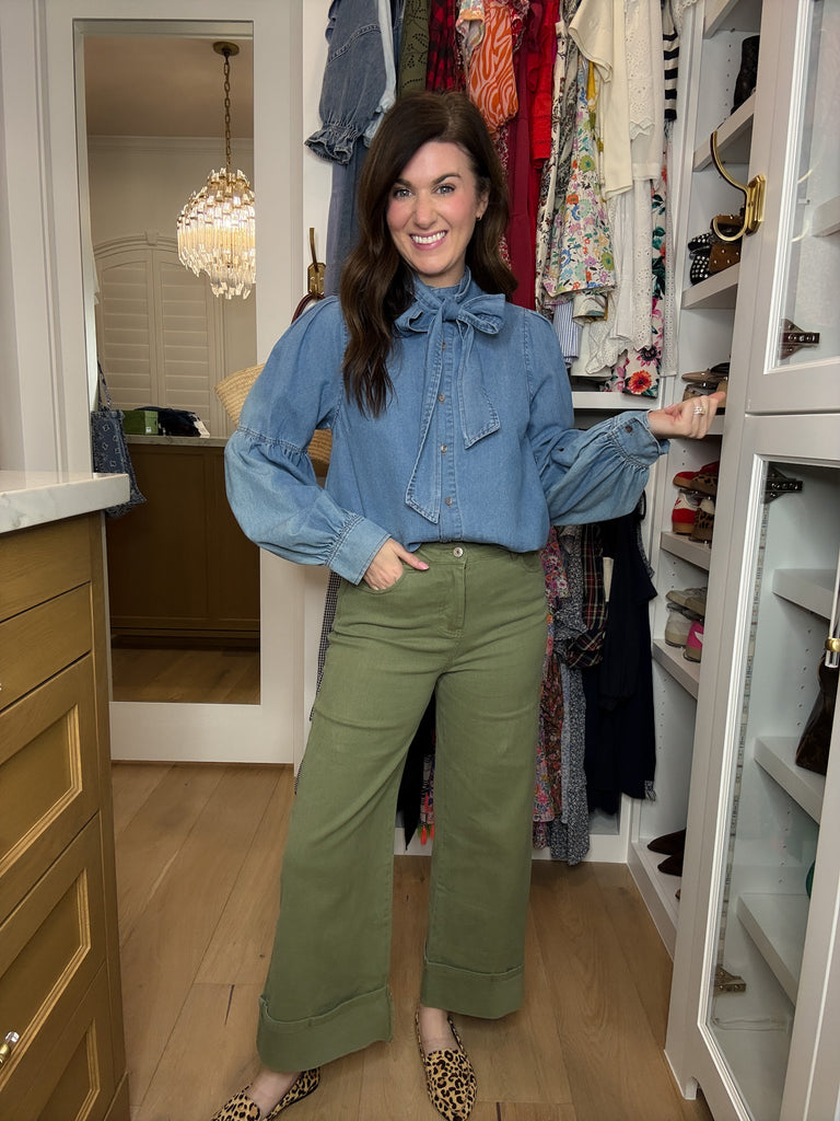 Camden Cuffed Jeans in Olive