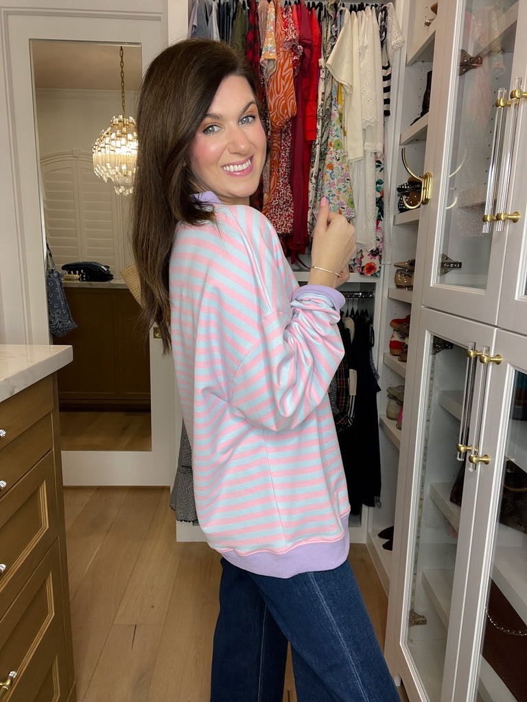 Off-Duty Mock Neck Pullover in Pink/Blue