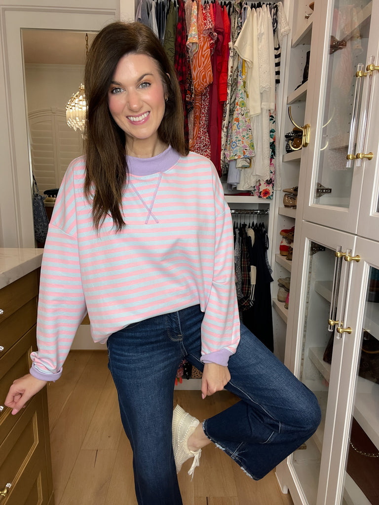 Off-Duty Mock Neck Pullover in Pink/Blue