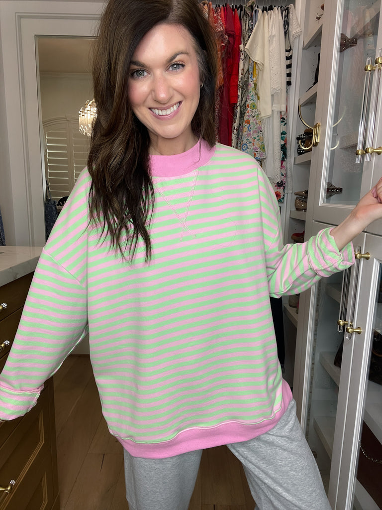 Off-Duty Mock Neck Pullover in Pink/Mint