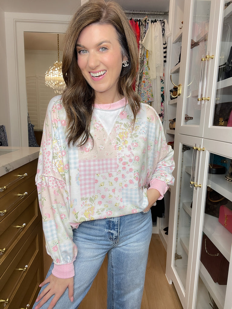 Lovely Little Details Pullover