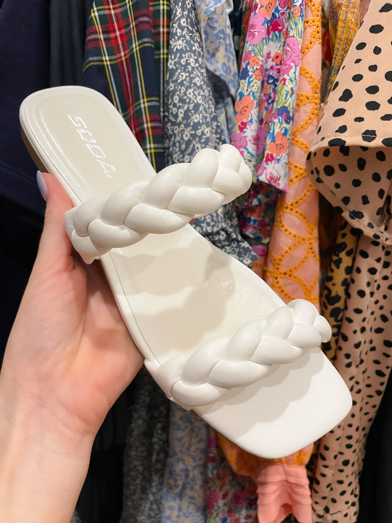 Vault Sandals in White