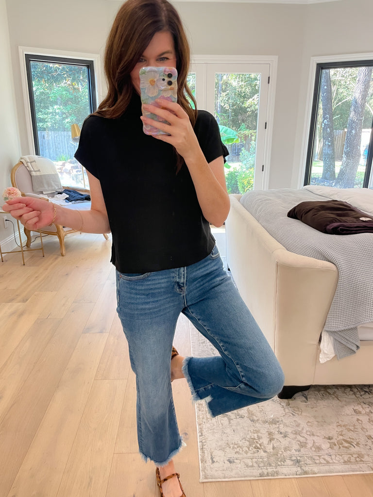 Polished Ease Top in Black