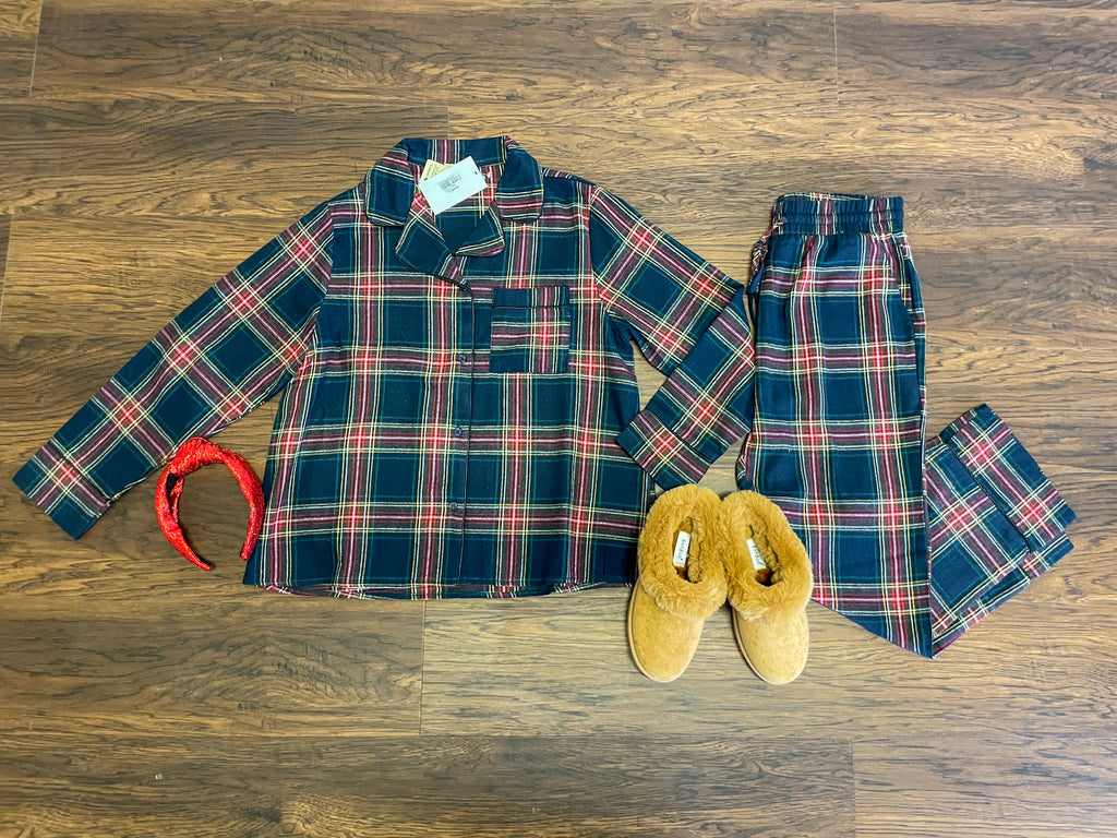Christmas Movies and Cocoa Pajama Set in Navy Plaid