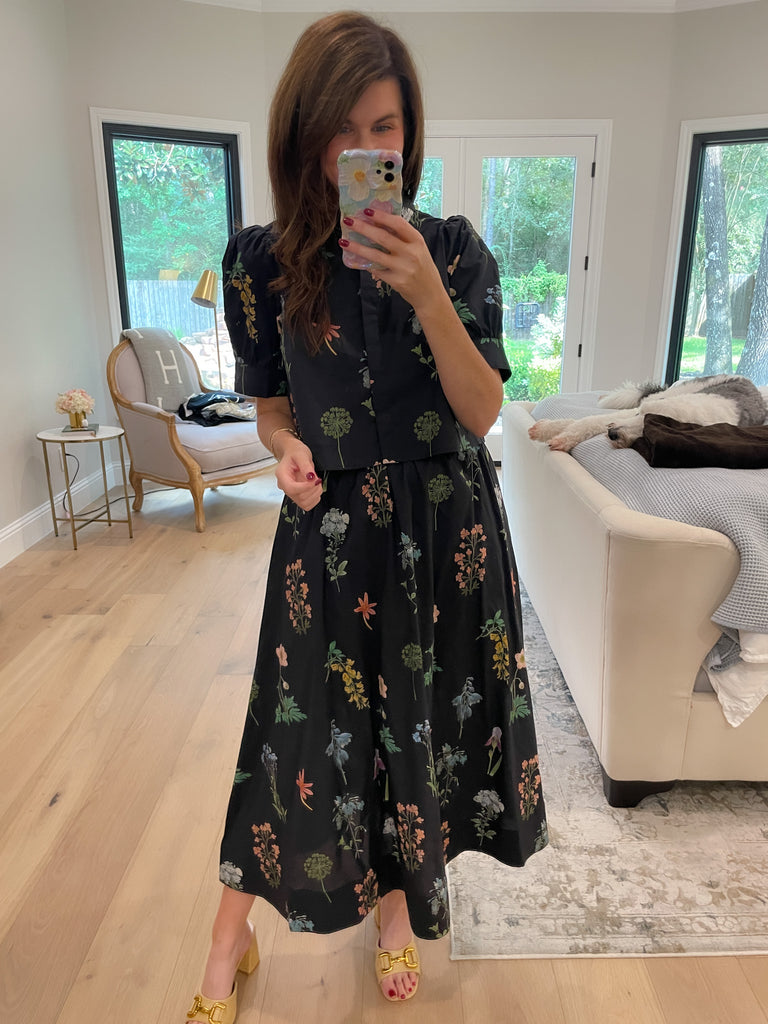 Midnight Muse Floral Set