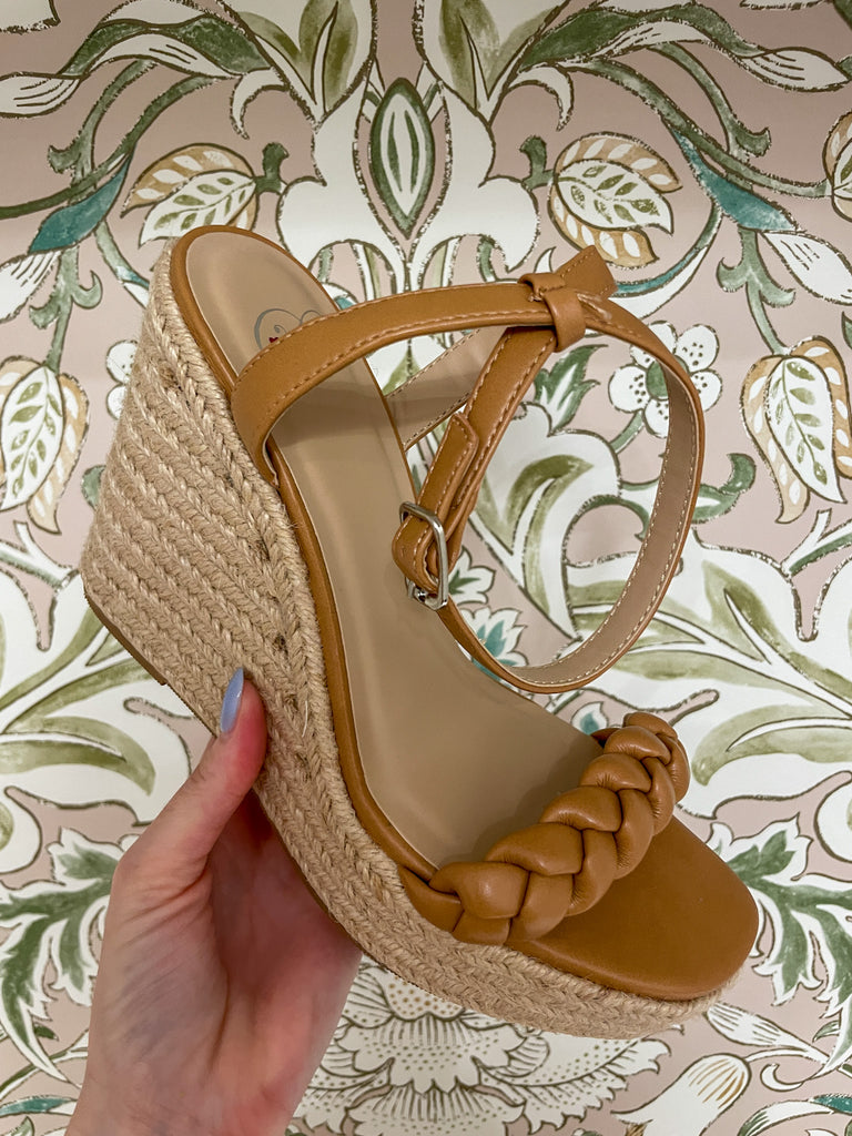 Michela Wedges in Camel