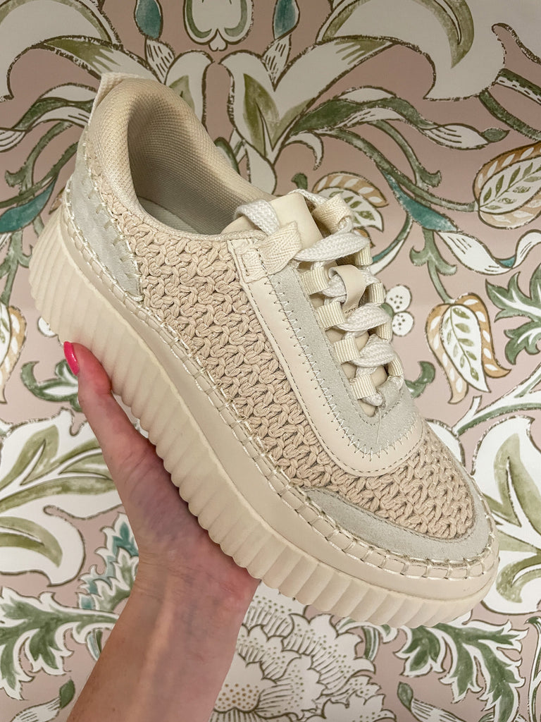 Dolea Sneakers