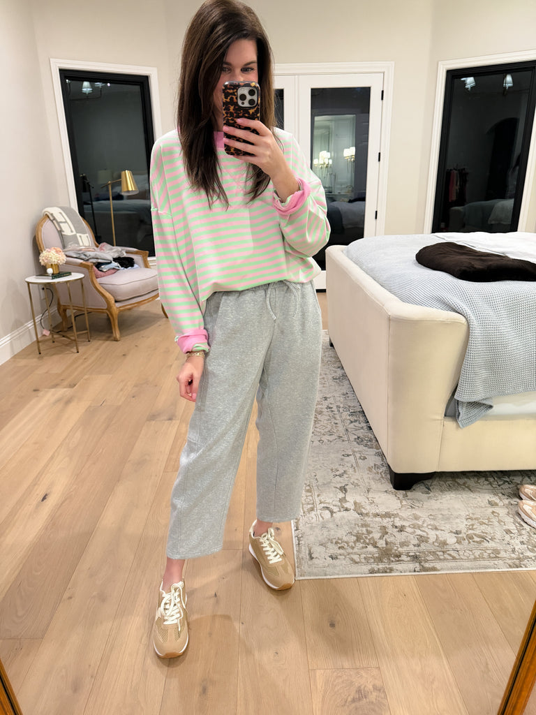 Off-Duty Mock Neck Pullover in Pink/Mint