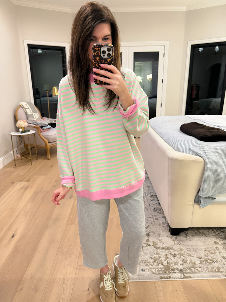 Off-Duty Mock Neck Pullover in Pink/Mint