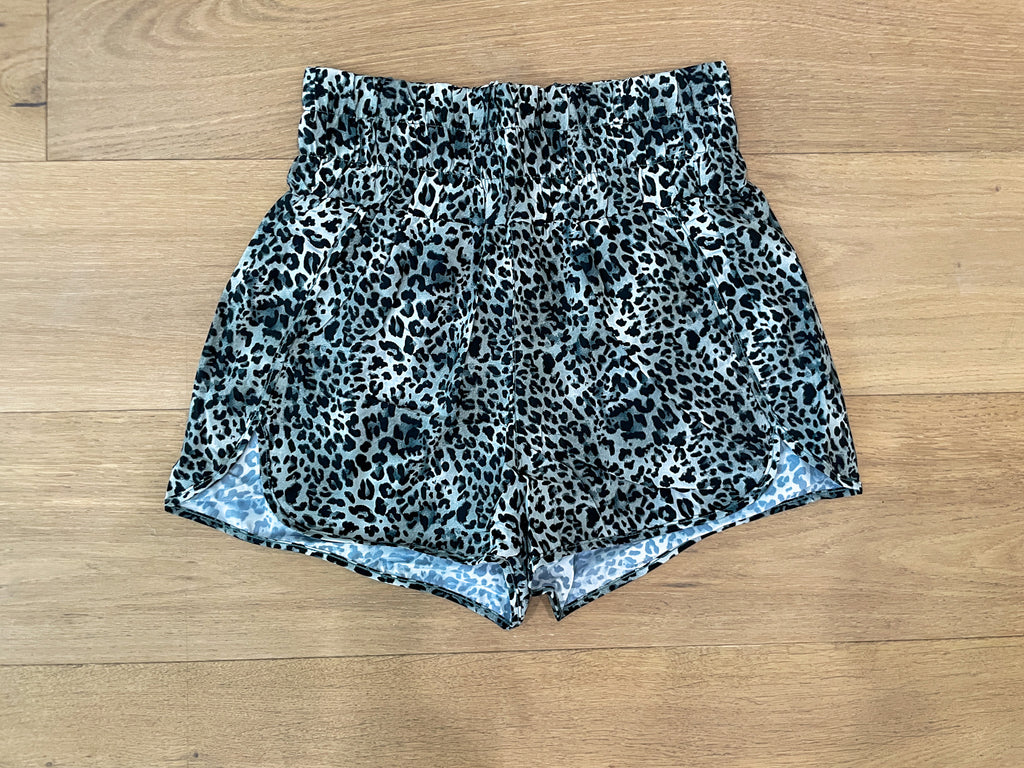 SALE! Keep Up Leopard Shorts in Gray *Final Sale*