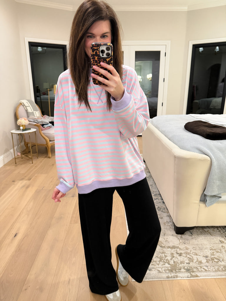 Off-Duty Mock Neck Pullover in Pink/Blue