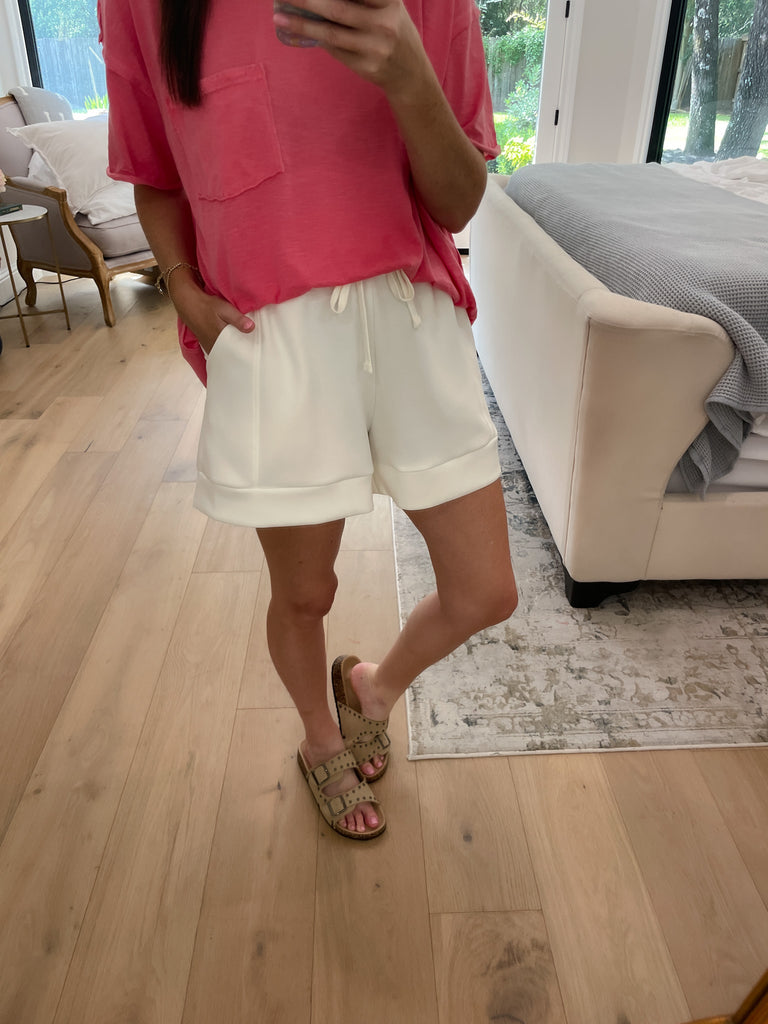 Set the Pace Shorts in White