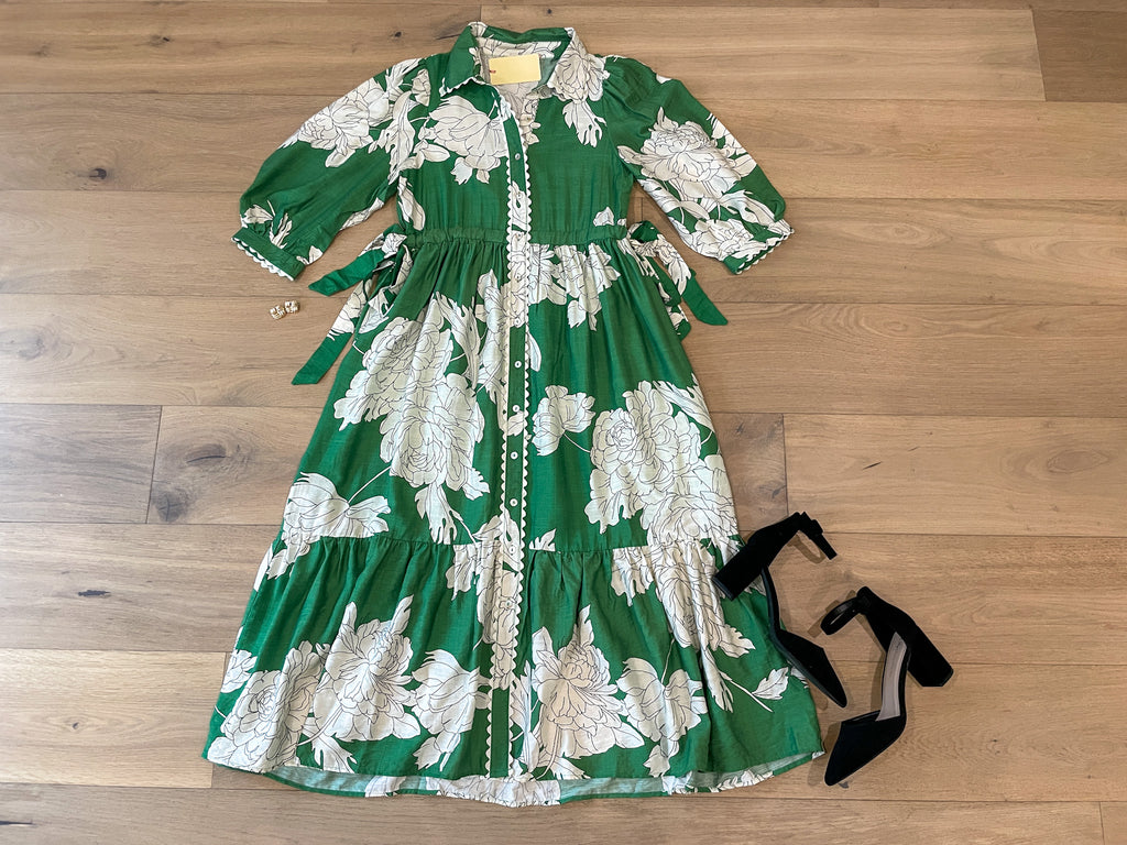 Believe Your Eyes Floral Midi Dress in Green