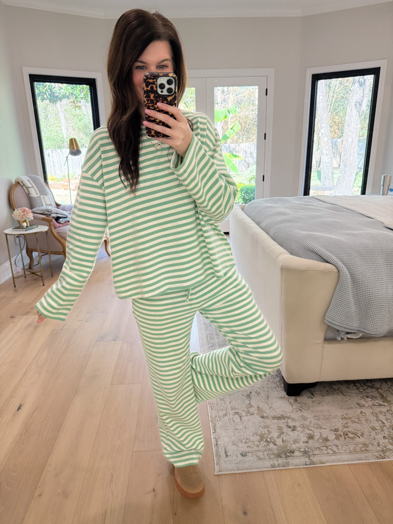 No Rush Needed Set in Green/Ivory