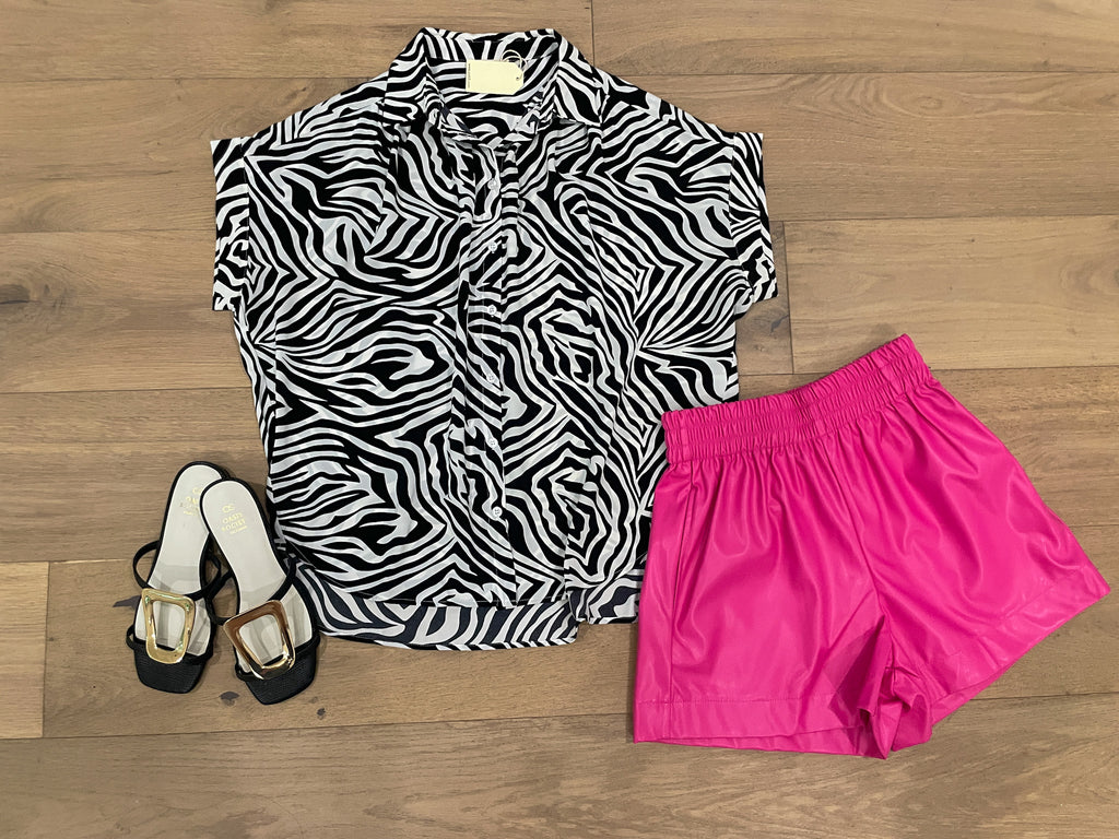 Be Bold Button Down in Black