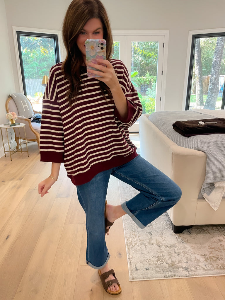 Weekender Knit Pullover in Burgundy