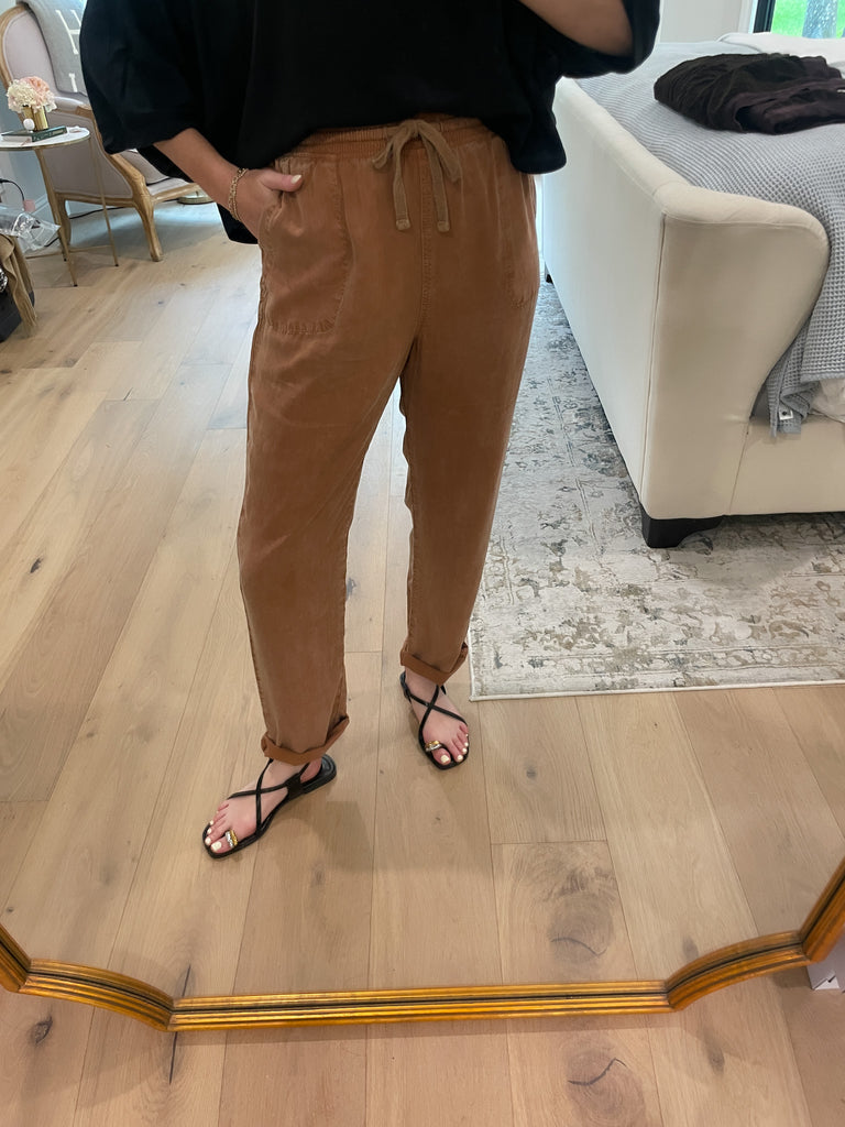 Everyday Escape Mineral Washed Pants in Camel