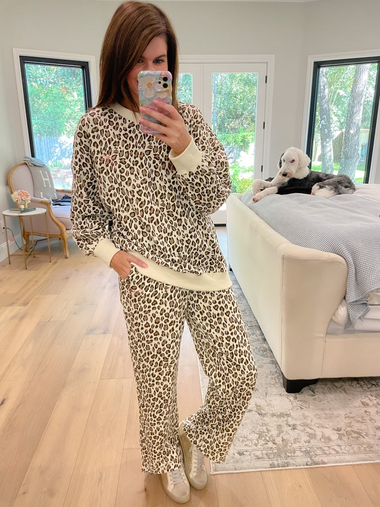 The Lounging Leopard Set
