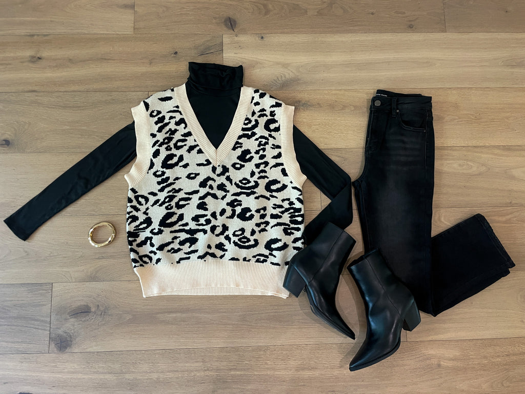 Time After Time Sweater Vest in Cream/Black