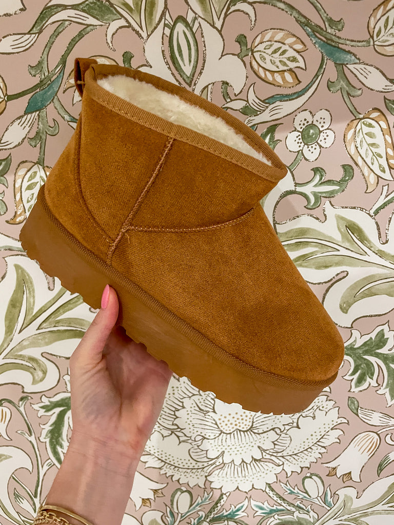 Dorah Platform Boots