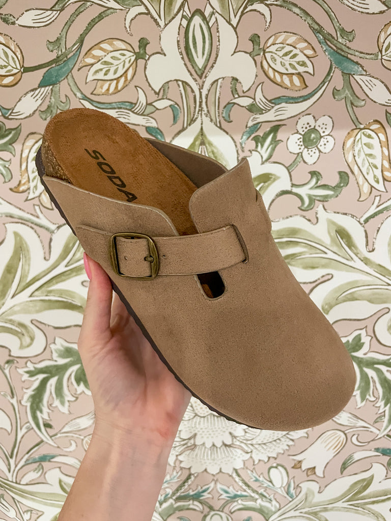 Regis Clog Sandals