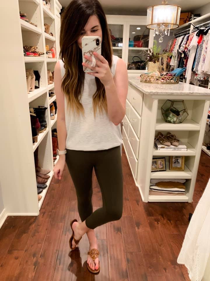 SALE! *BELLES & DOORBUSTER* Goal Setter Leggings in Olive and Black *Final Sale*