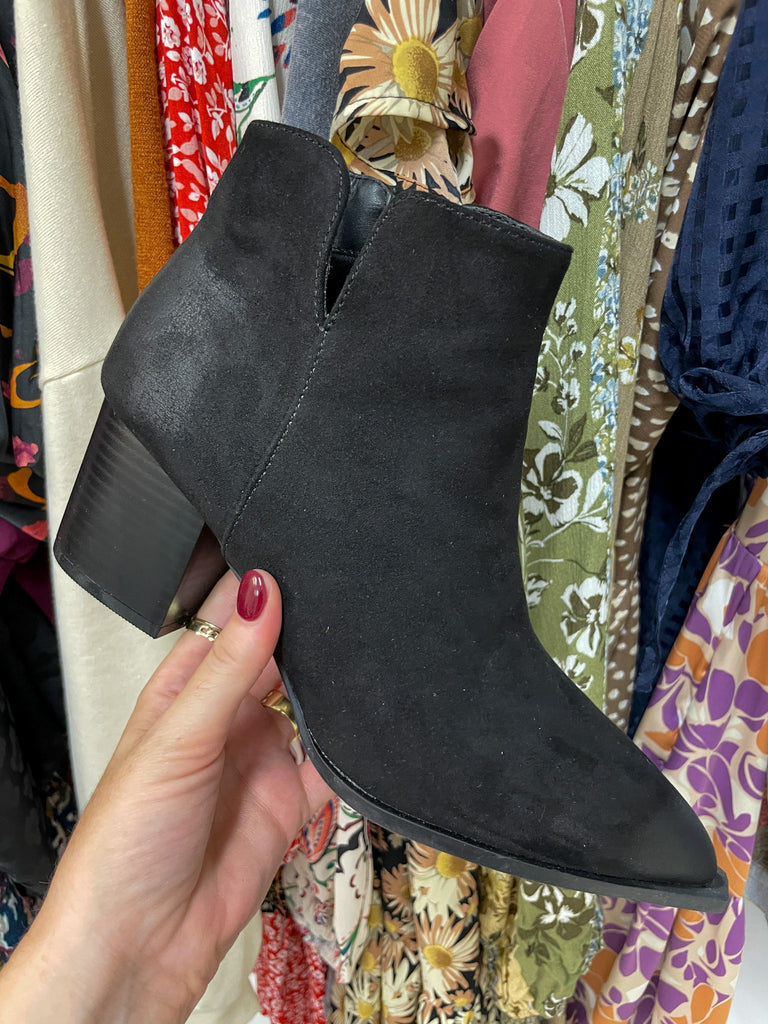 Part Booties in Black