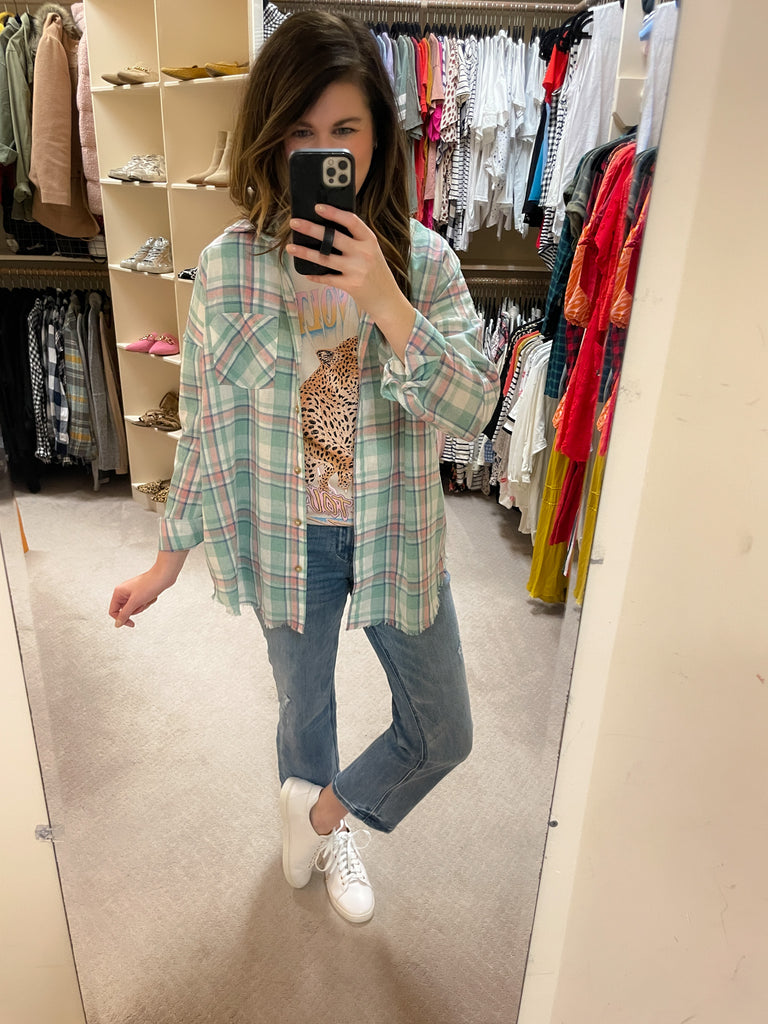 SALE! High Voltage Tour Tee in Off White *Final Sale*