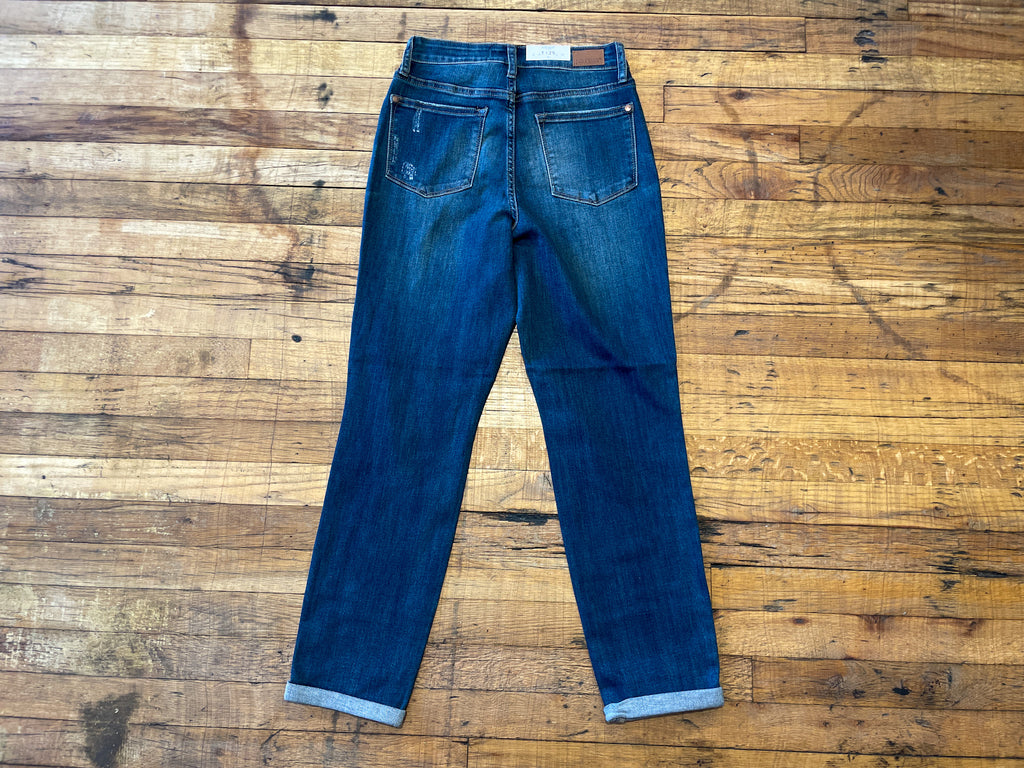 Judy Blue Brooks Patched Knee Boyfriend Jeans