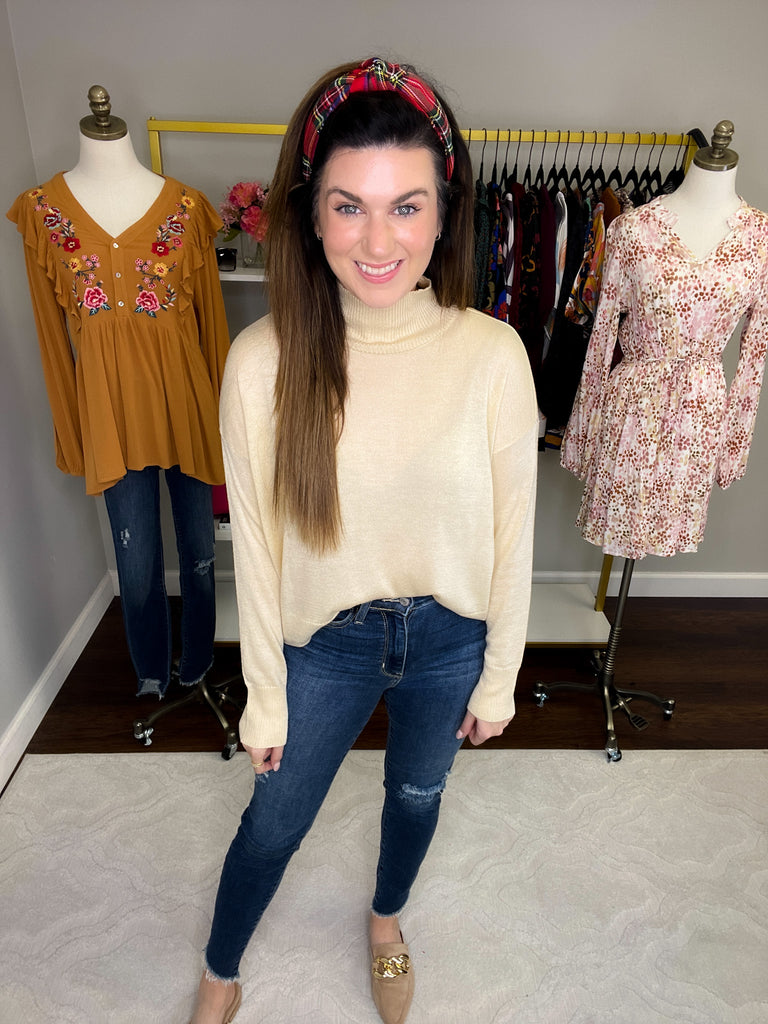 Never Miss Sweater in Cream