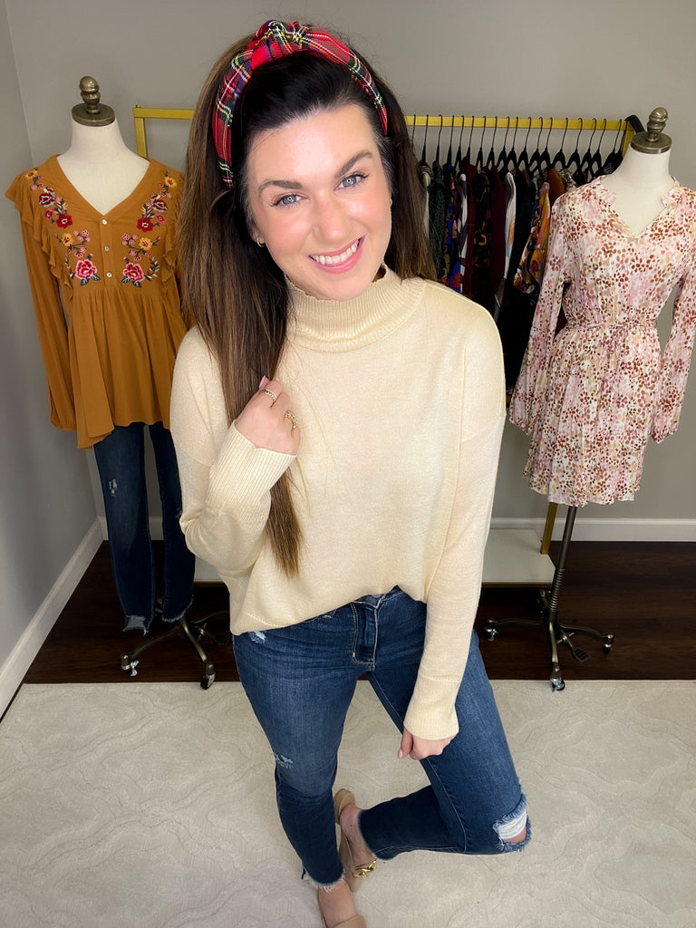 Never Miss Sweater in Cream