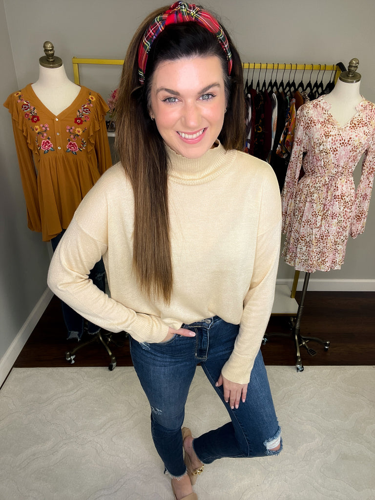 Never Miss Sweater in Cream