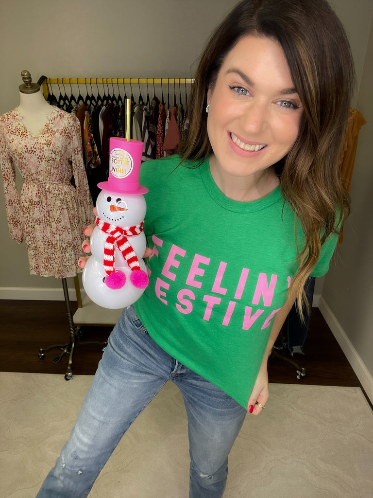 *BELLES & DOORBUSTER* Feelin' Festive Tee *Final Sale*