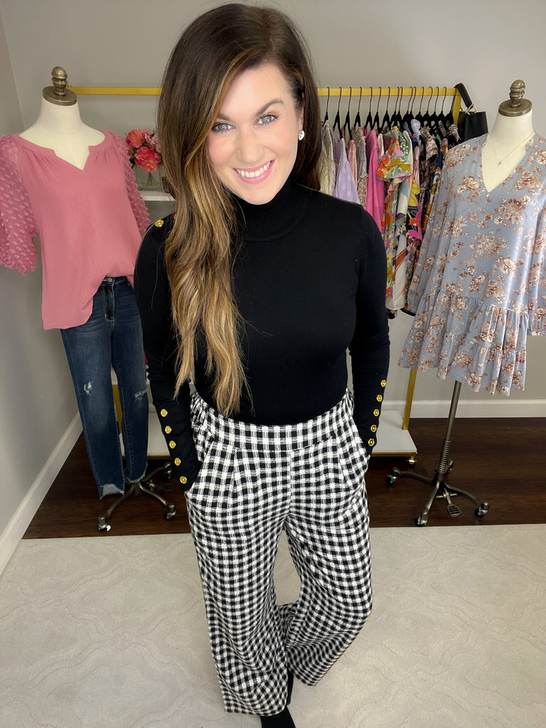 *BELLES & DOORBUSTER* Cute as a Button Sweater *Final Sale*