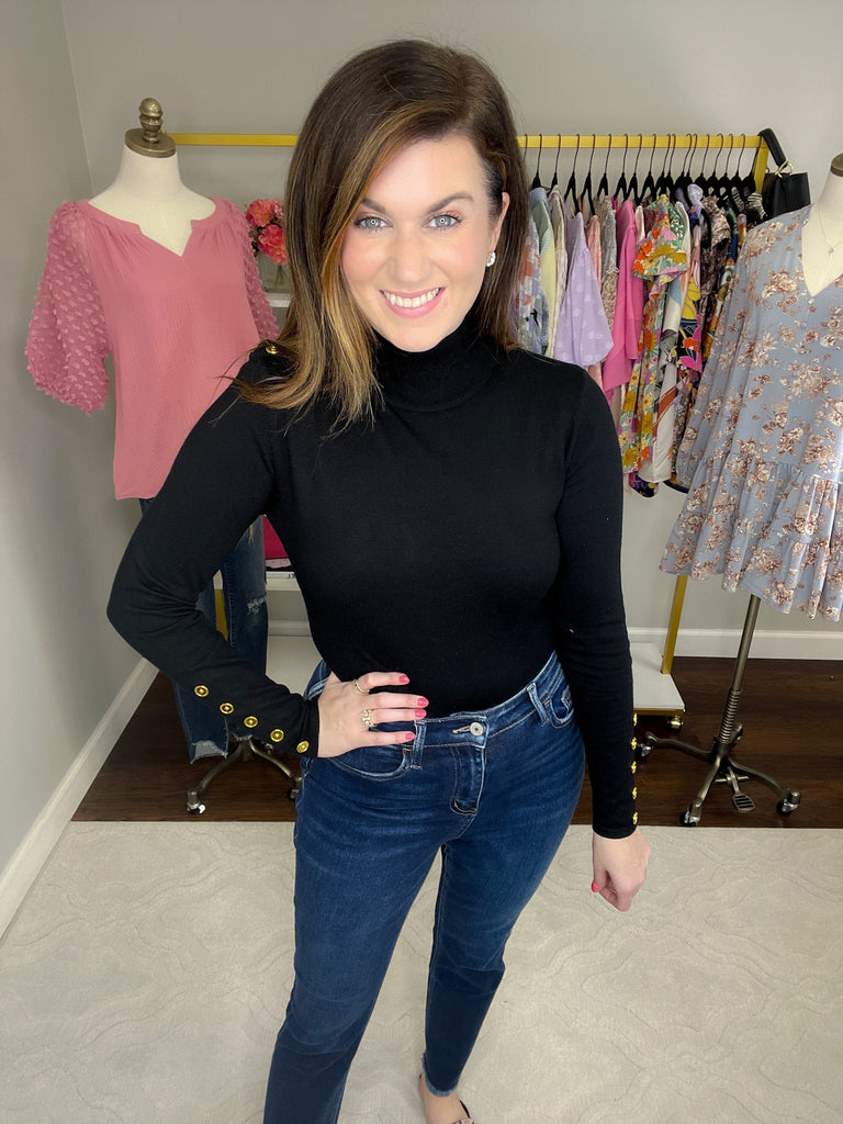 *BELLES & DOORBUSTER* Cute as a Button Sweater *Final Sale*