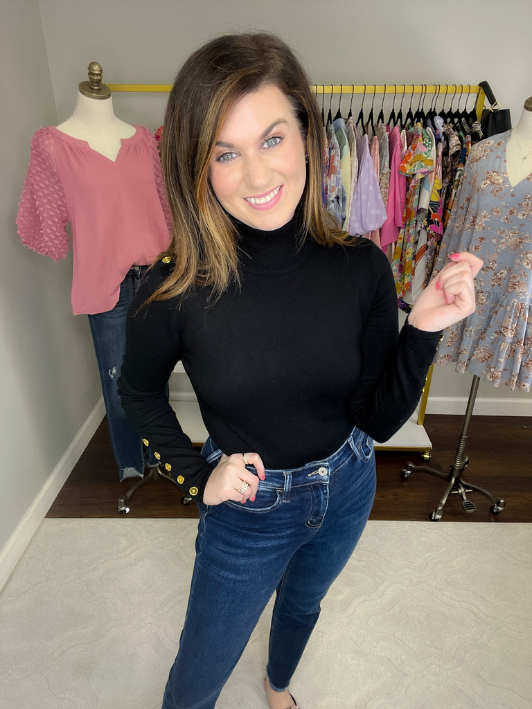 *BELLES & DOORBUSTER* Cute as a Button Sweater *Final Sale*