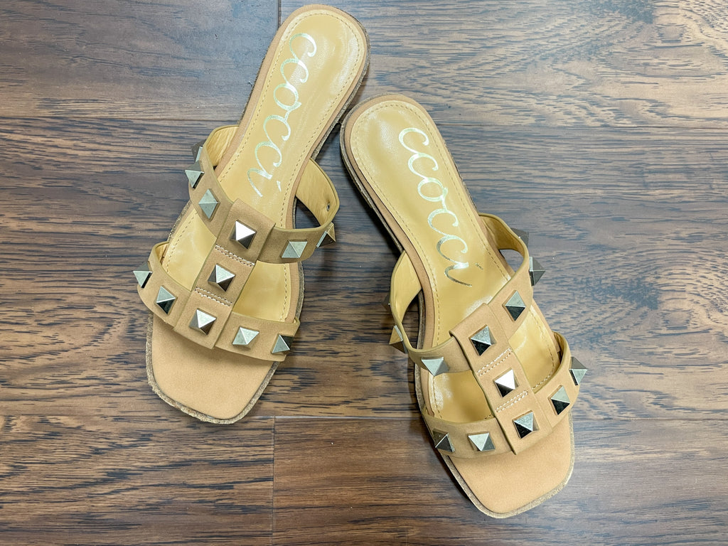 SALE! Minerva Sandals in Camel *Final Sale*