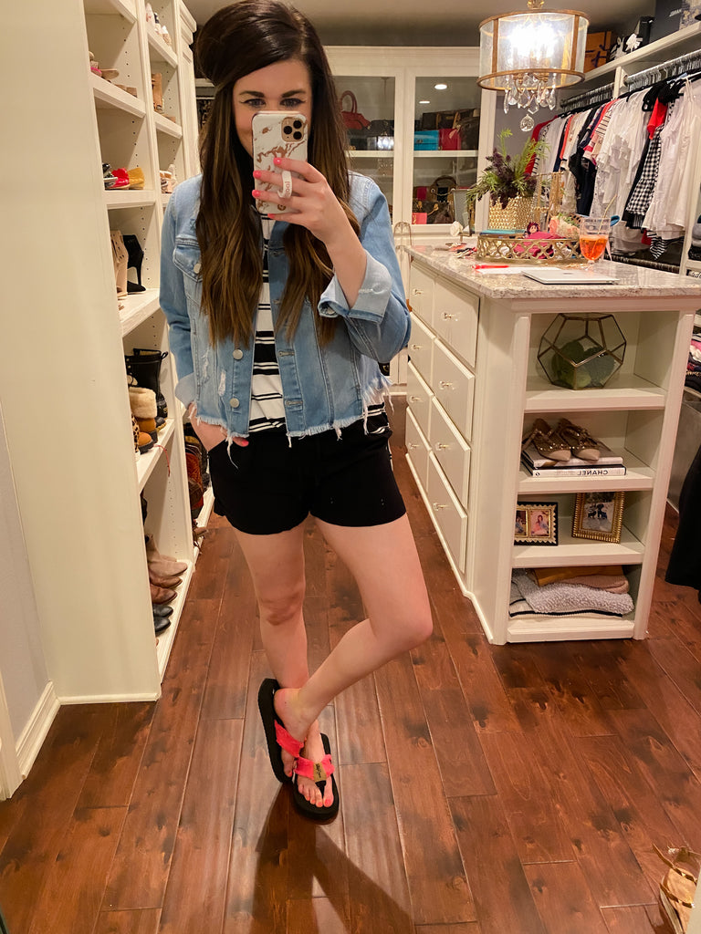 SALE! River Walk Black Linen Shorts *Final Sale*