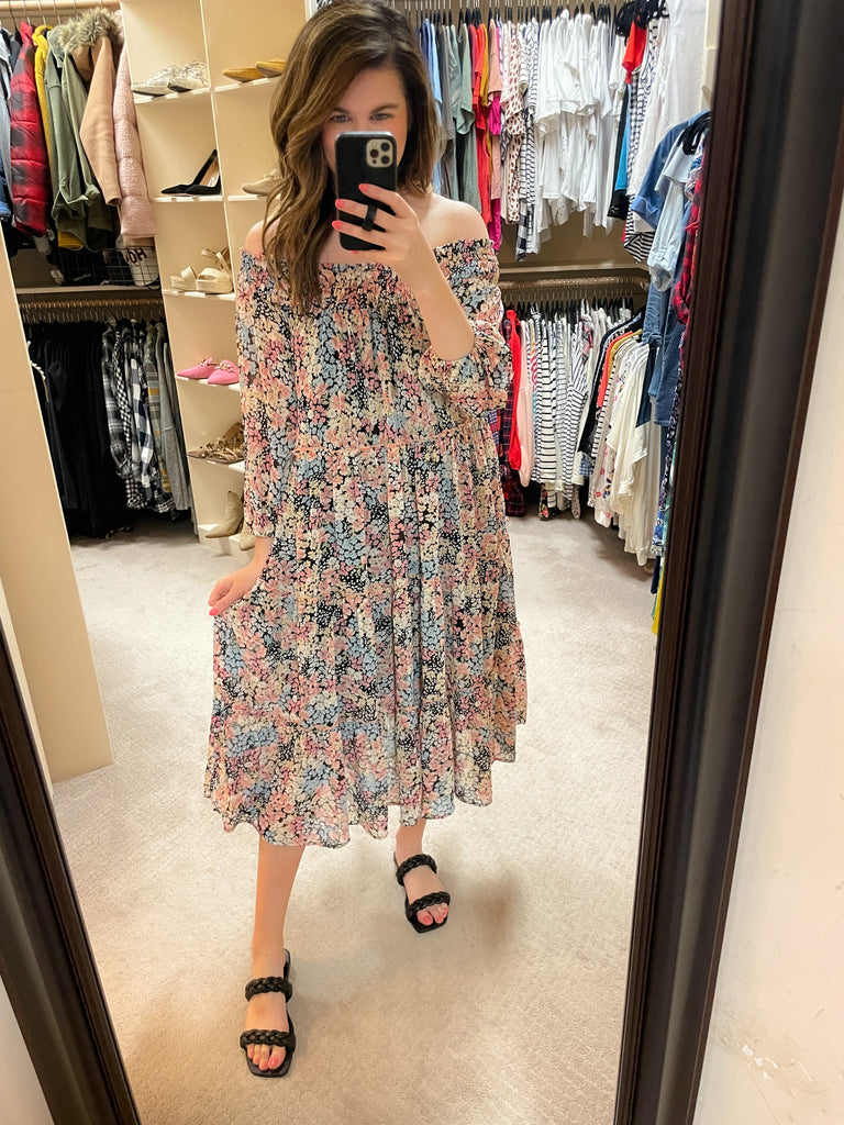 SALE! Paint a Picture Midi Dress in Black *Final Sale*