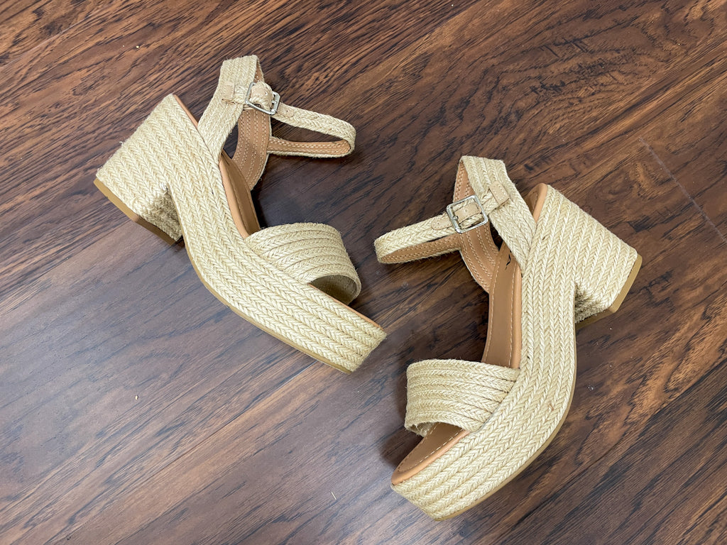 SALE! Good Impression Platform Sandals *Final Sale*