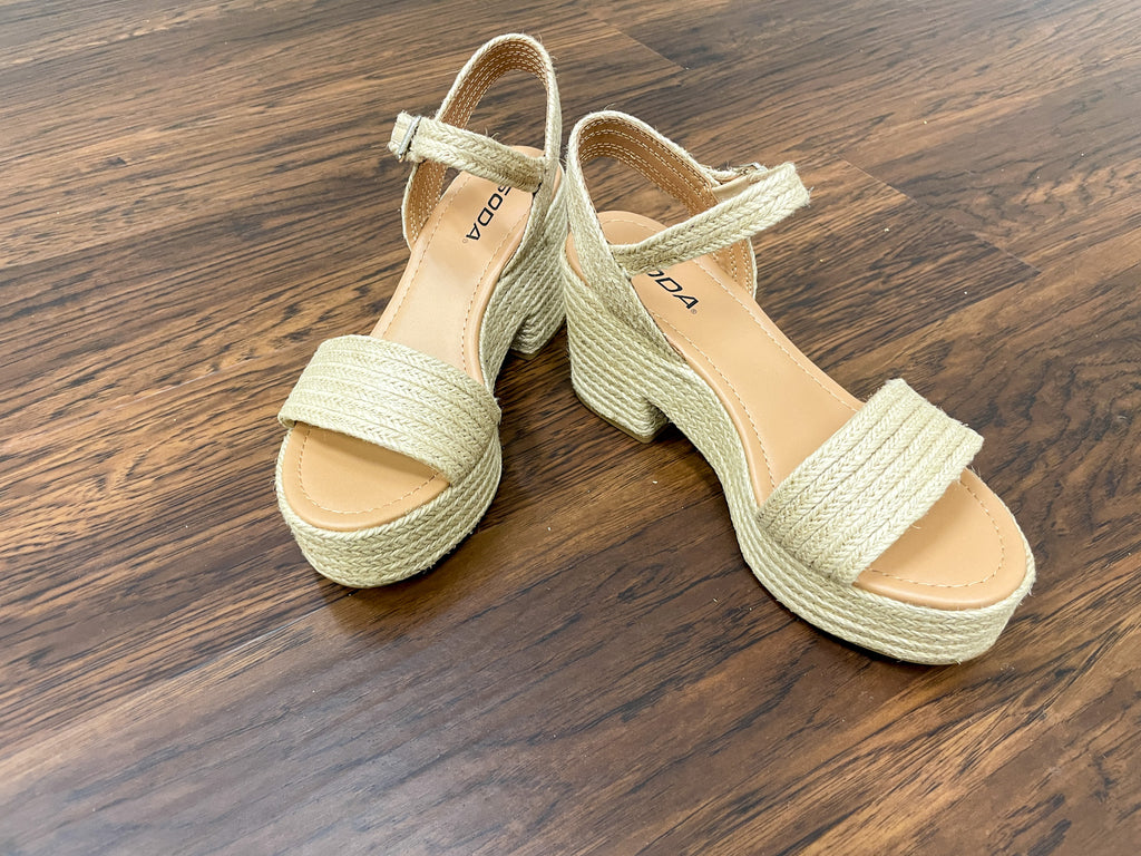 SALE! Good Impression Platform Sandals *Final Sale*