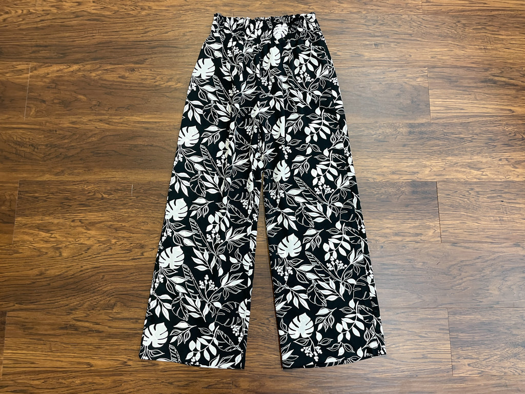SALE! Take Me to the Tropics Pants in Black *Final Sale*