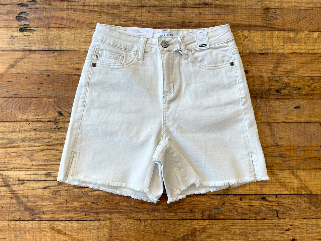 Judy Blue Waikiki Short in Ecru
