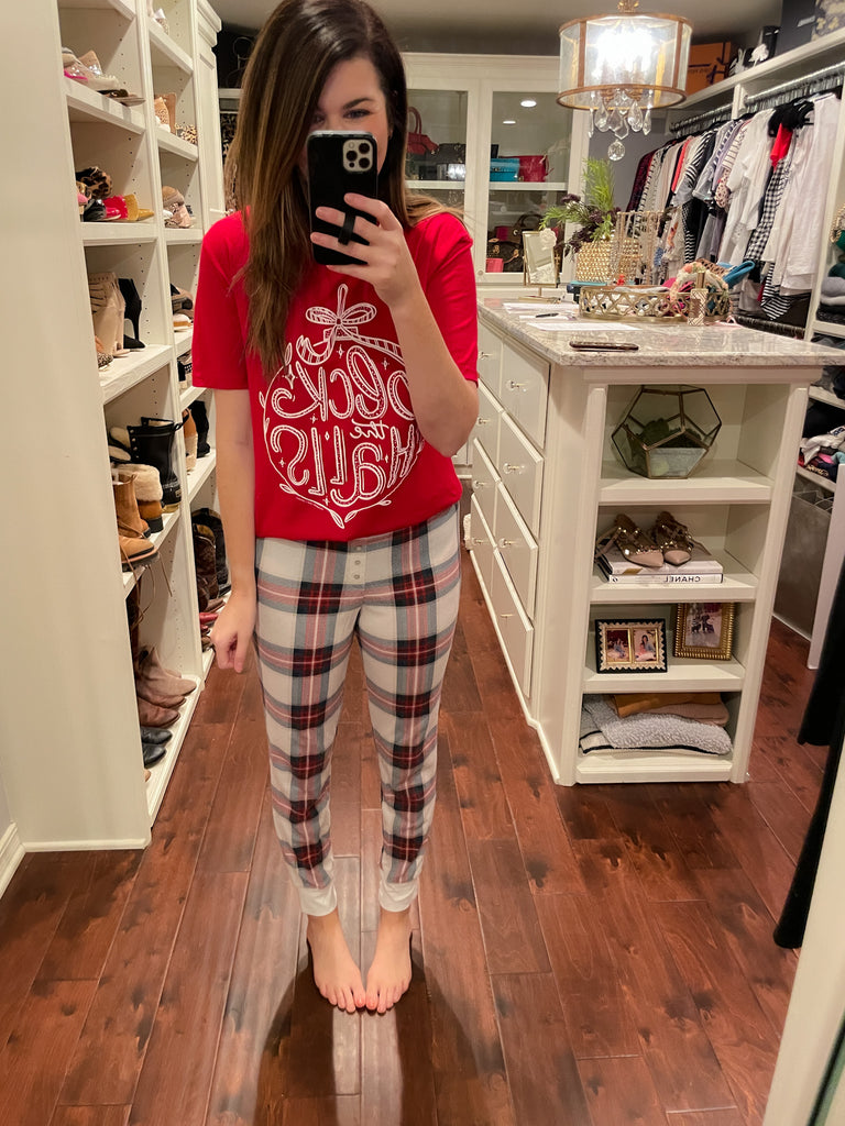 SALE! *BELLES & DOORBUSTER* Deck the Halls Tee *Final Sale*