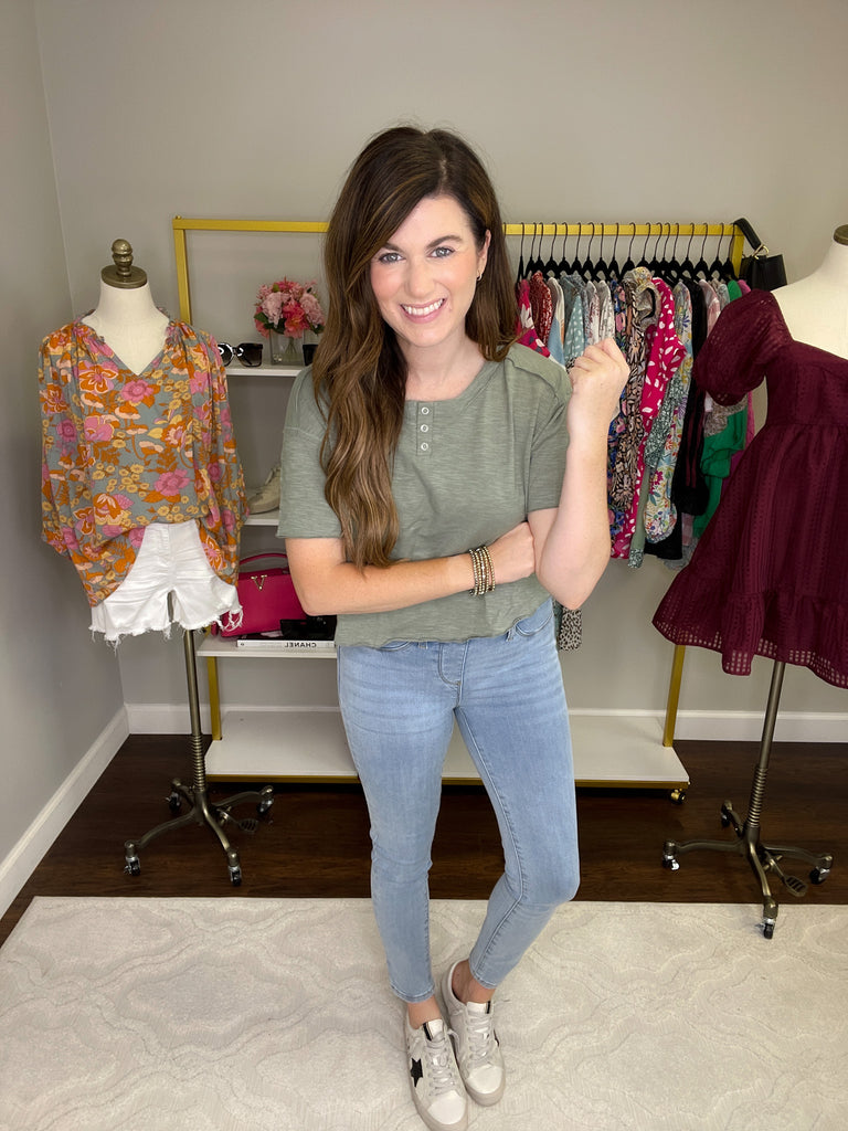 SALE! Judy Blue Every Day Skinny Jeggings in Light *Final Sale*