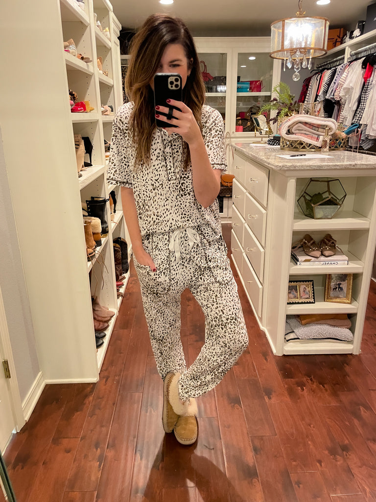 Cozy Living Tee in Off White